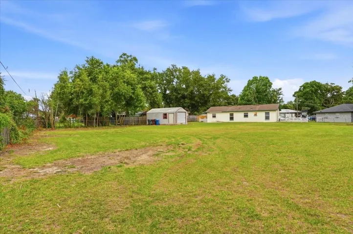 Over Half Acre, Private Yard
