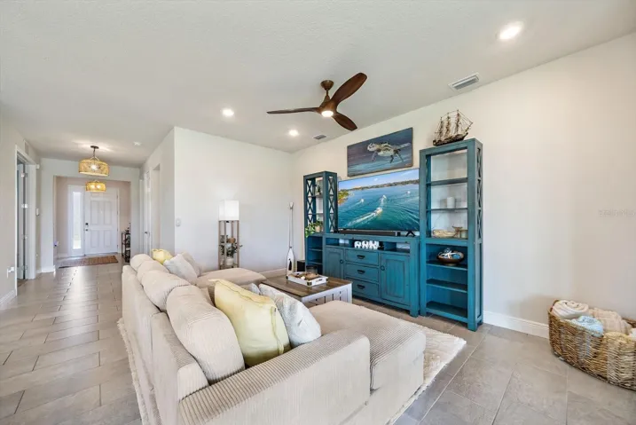 Entry Way to Living Space