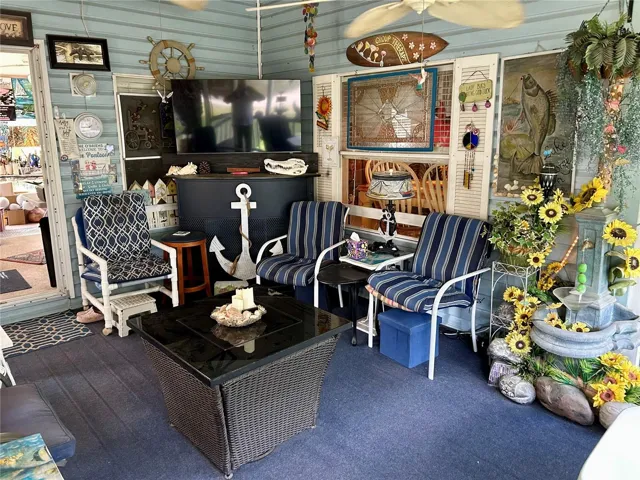 Family Room Looking Towards Office