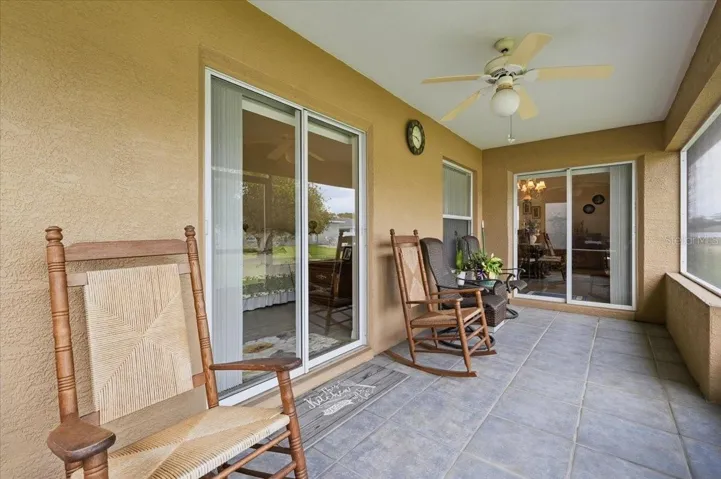 Screened in Porch