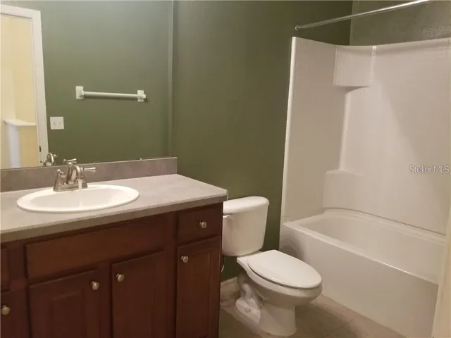 1170