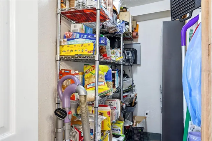 Walk-in Pantry