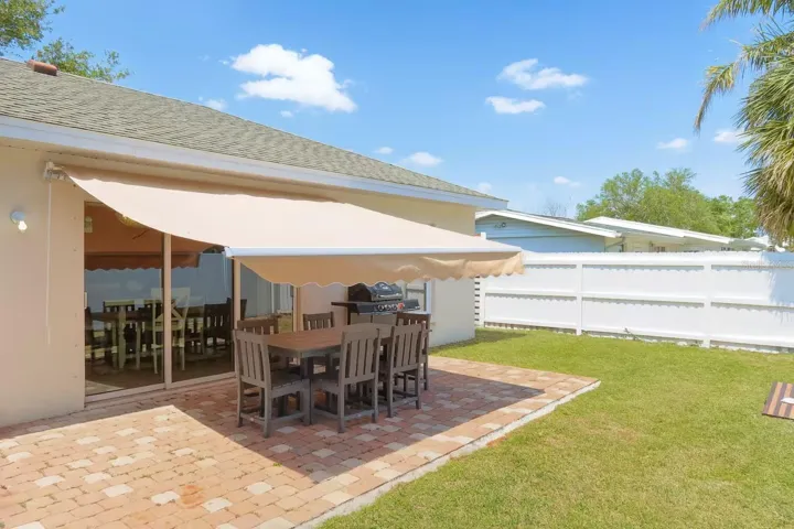 BACKYARD/PATIO