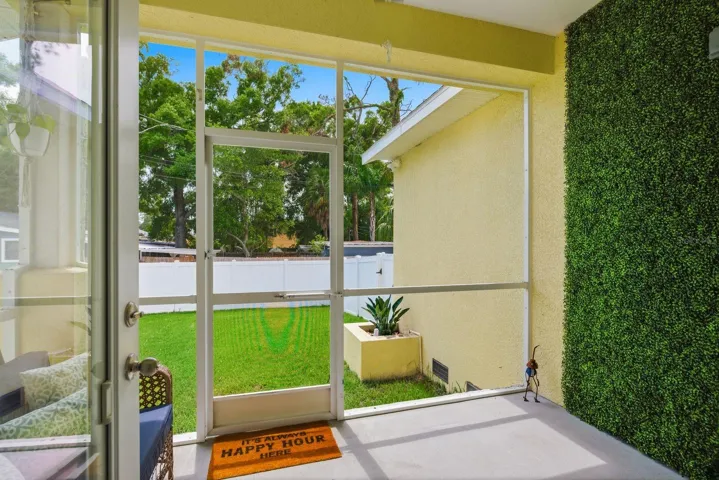 Screened Porch