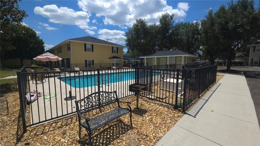 Barbecue area next to Swimming Pool