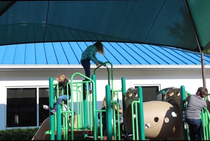 Meadow point playground