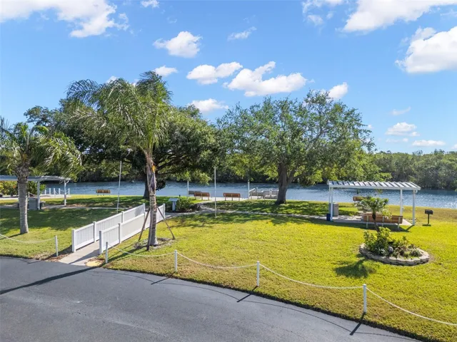 Community waterfront park