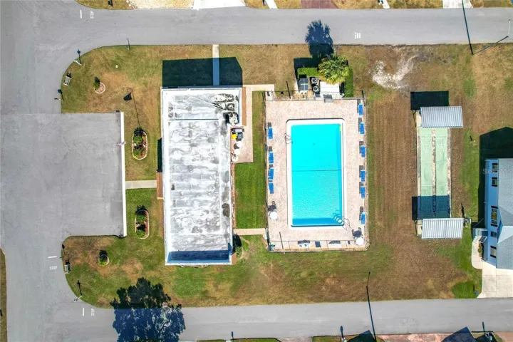 Clubhouse & Pool