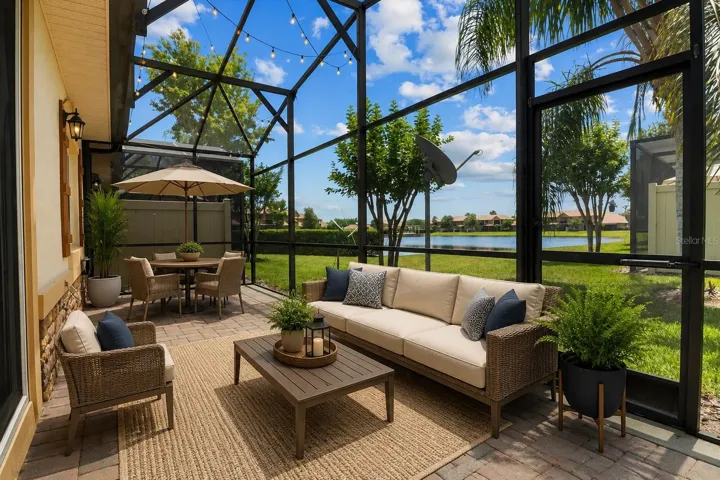Lake View Lanai