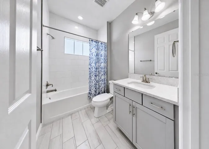 Full Bath 3