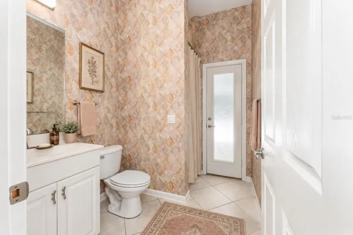 Pool/Office/Guest Bath