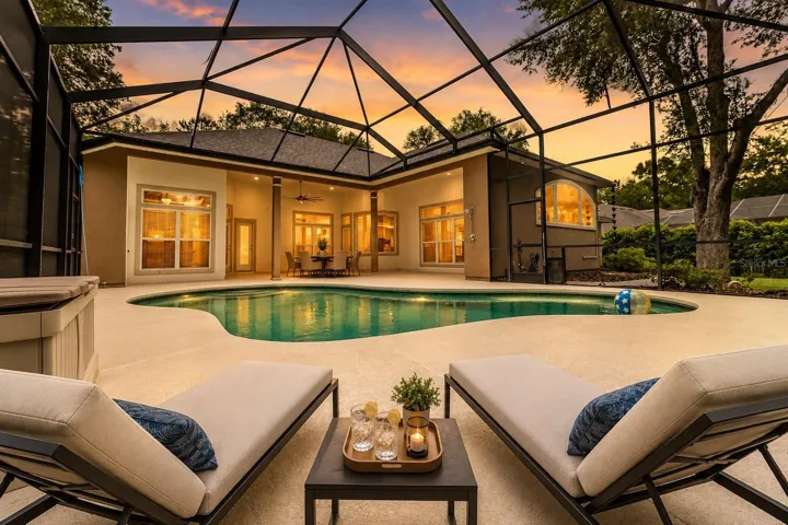 Big screened pool deck