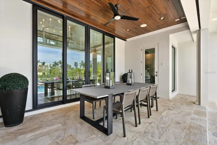 Outdoor Dining Area