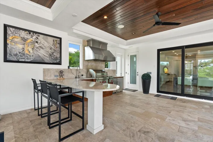 Outdoor kitchen