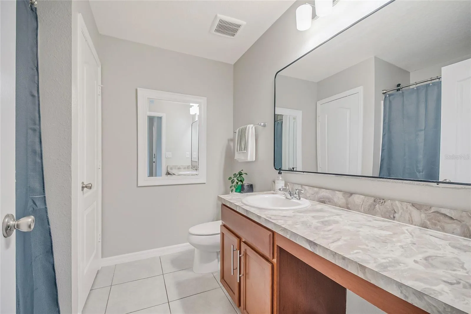 Bathroom #2