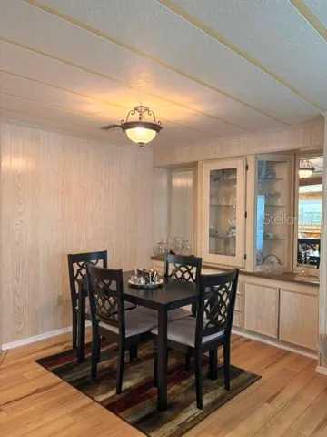 DINING ROOM AREA