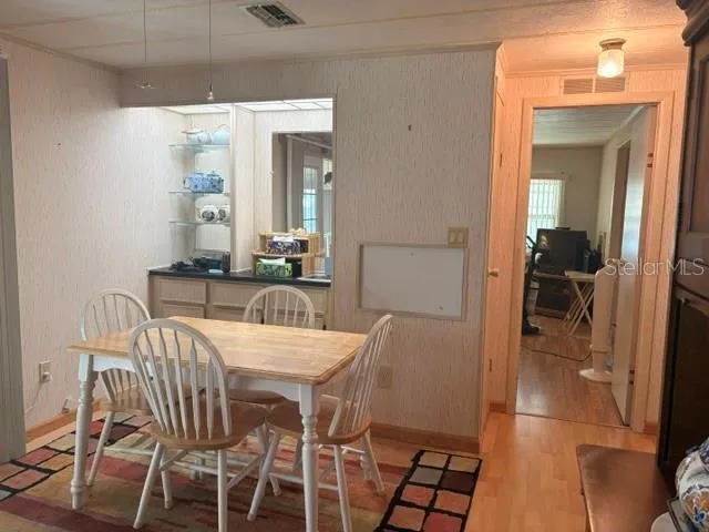 KITCHEN DINING