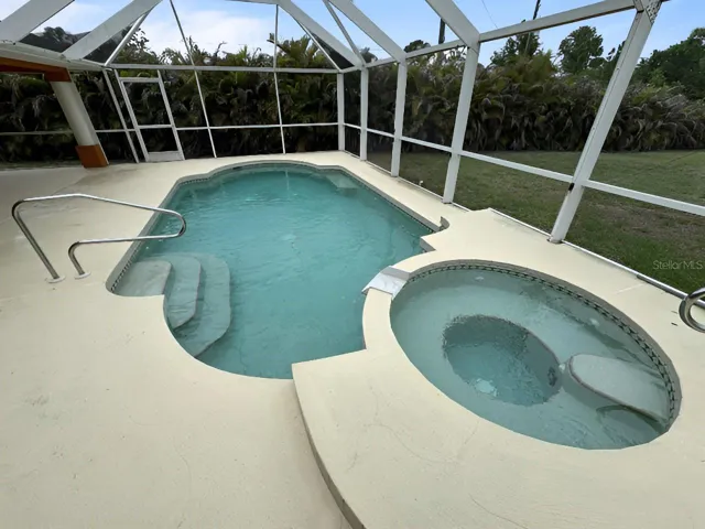 POOL/SPA COMBO
