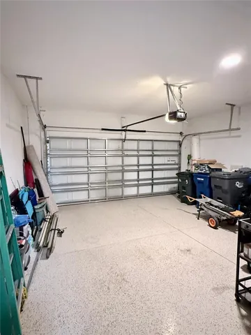 2-Car Garage