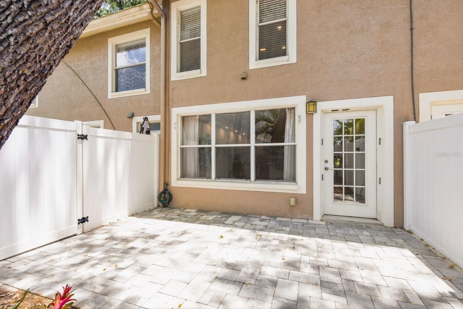 Private Courtyard