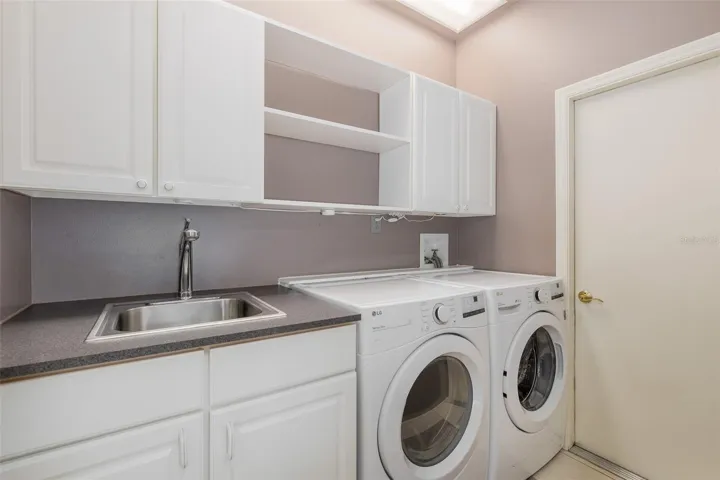 LAUNDRY