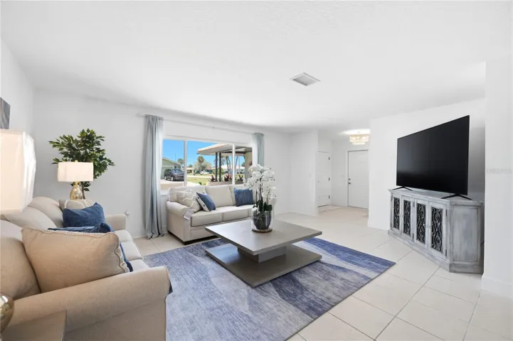 all furnishings &amp; tv can be included with the purchase