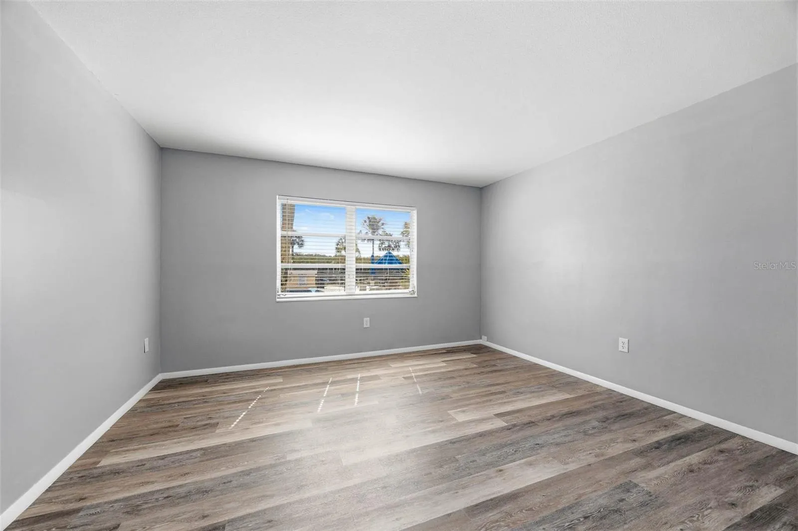 Bedroom overlooking Community Pool