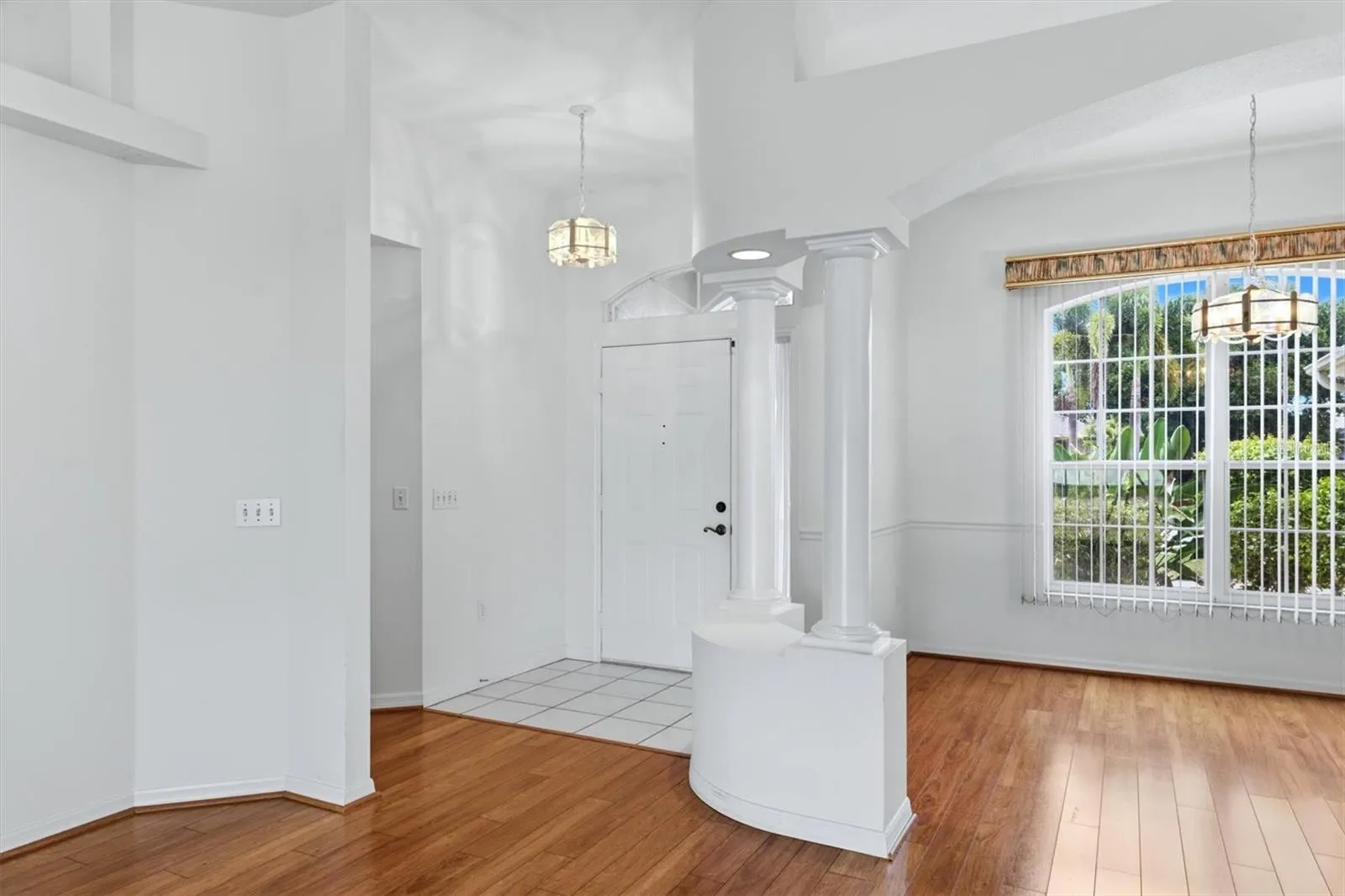 Foyer entry