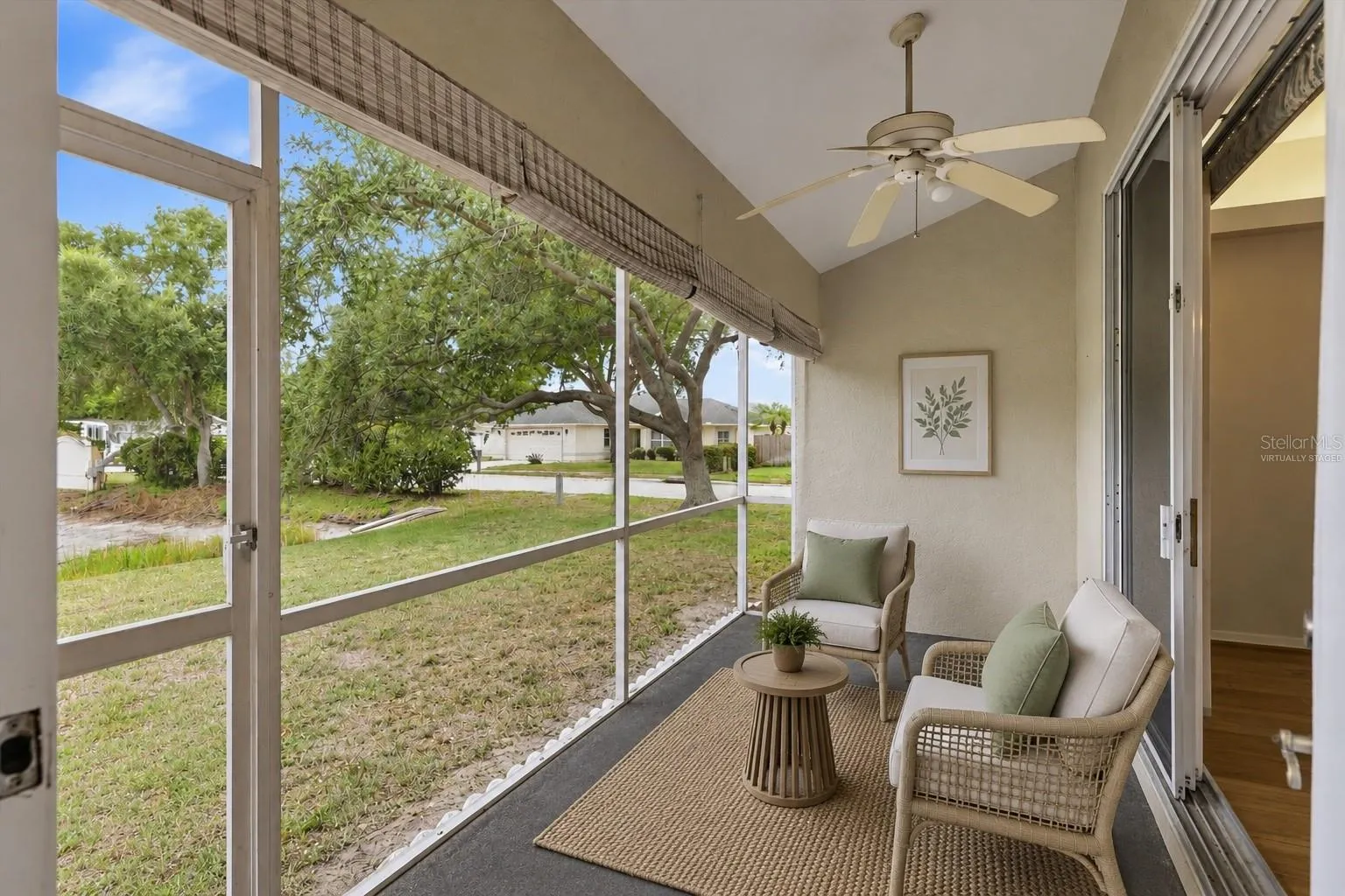Virtually staged lanai