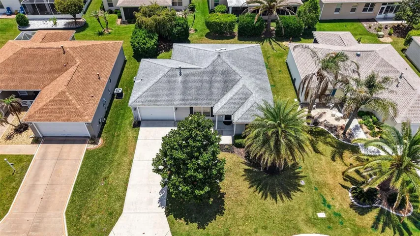Aerial Front Elevation with PRIVACY Landscaping