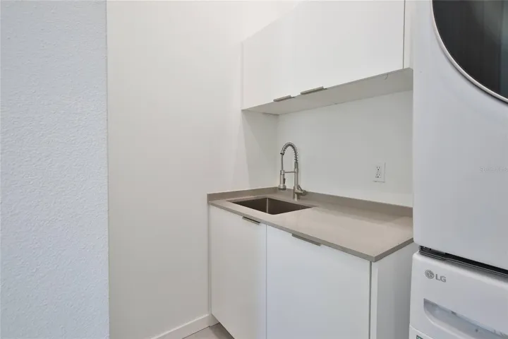 laundry sink