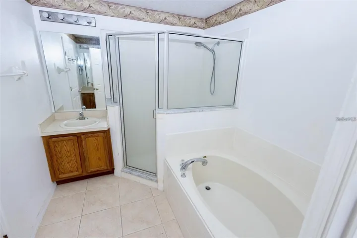En Suite Bath