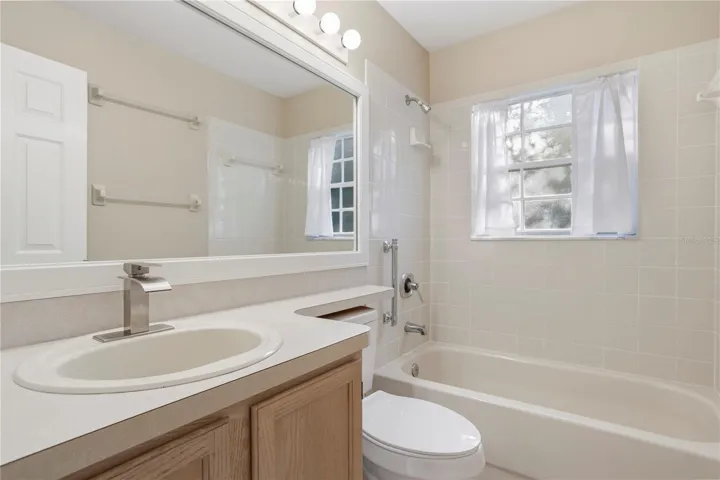 2nd bathroom