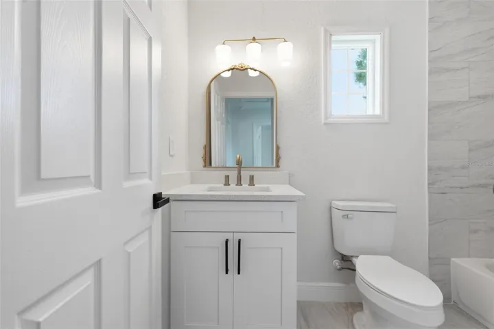 Upstairs Bathroom 2