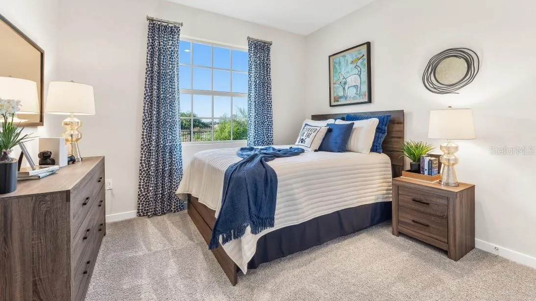 MODEL HOME