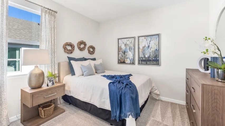 MODEL HOME