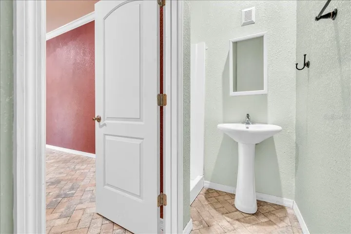 downstairs separate bathroom