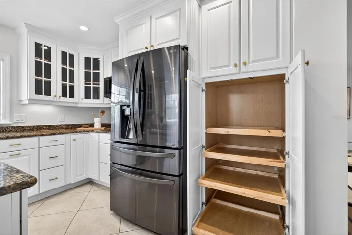 Sliding shelves in pantry
