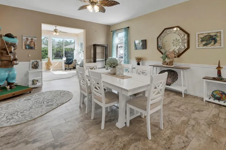 Staged dining