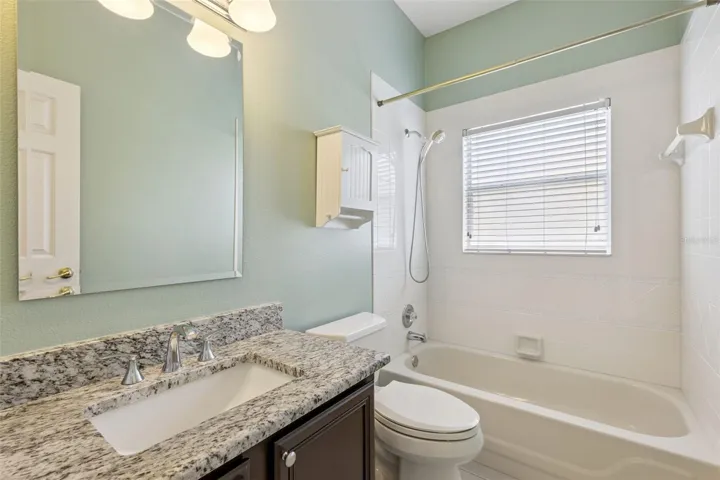 Hall/Guest Bath