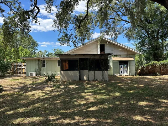 Exterior Rear