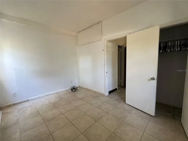 #B Bedroom