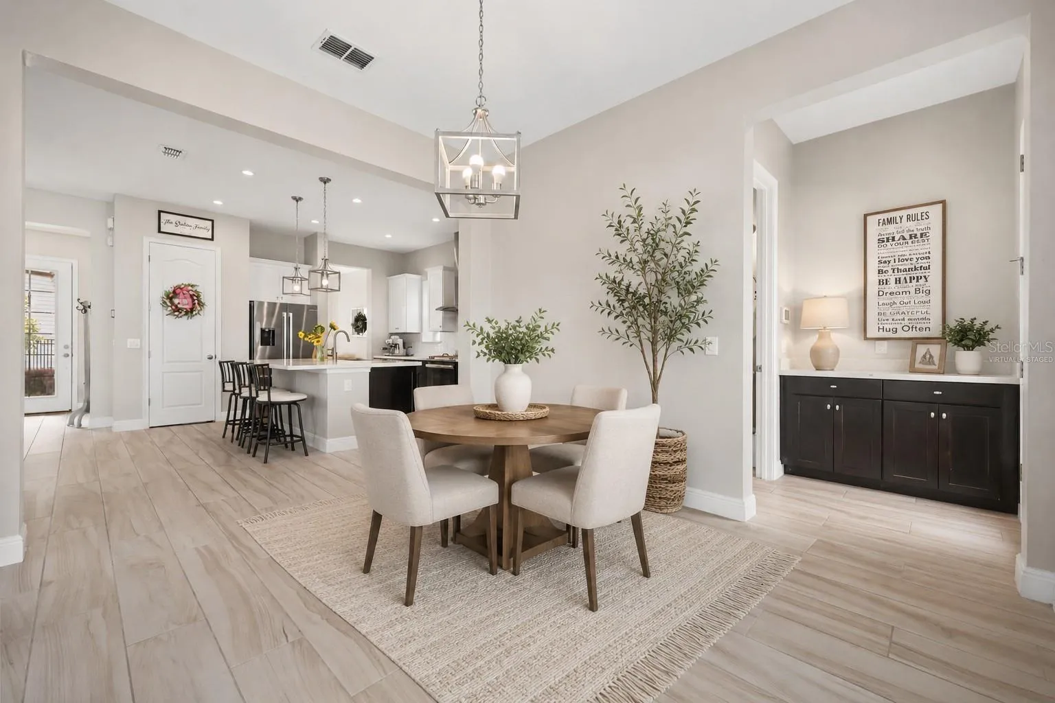 Virtually staged breakfast nook