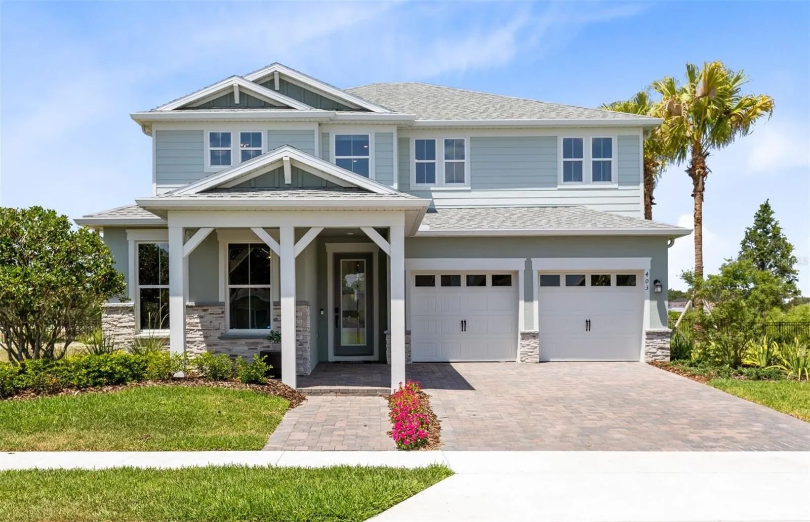 Actual home photo. Colors, finishes, textures and options may appear differently in person due to variations in monitors and viewing devices.