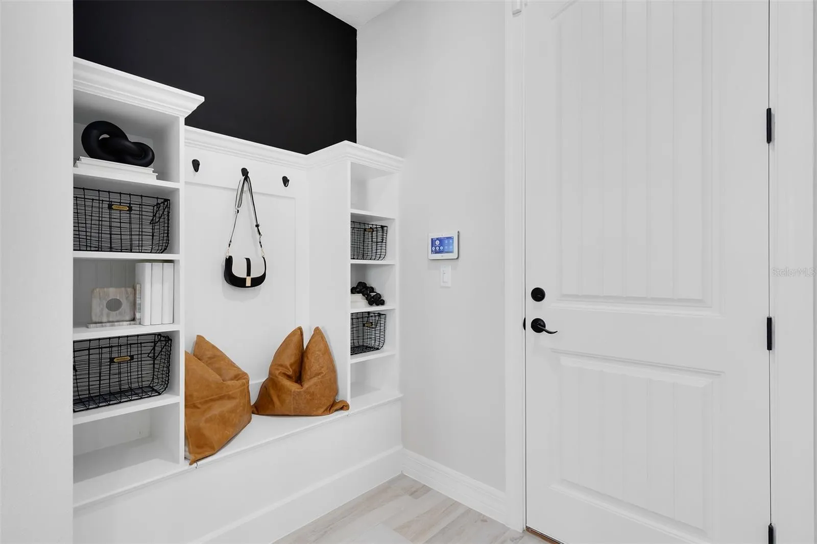 Actual home photo. Colors, finishes, textures and options may appear differently in person due to variations in monitors and viewing devices.