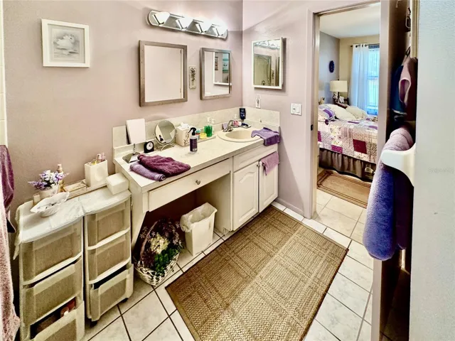 Master bathroom.