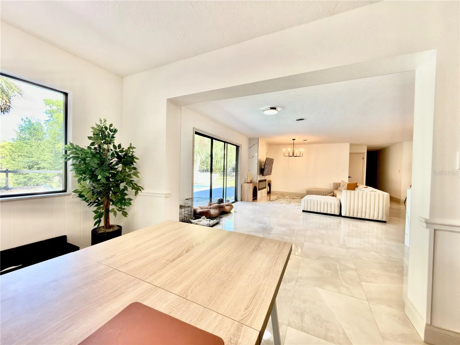office/den/bonus room