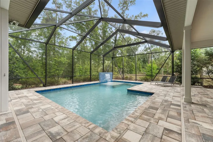 Travertine pool deck