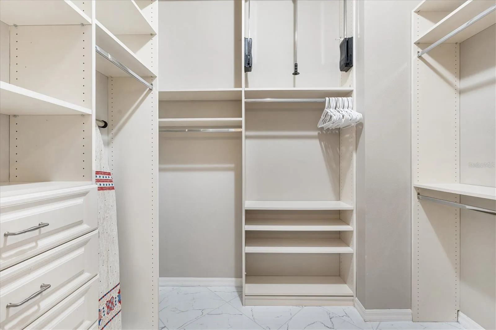 Master Custom Closet
