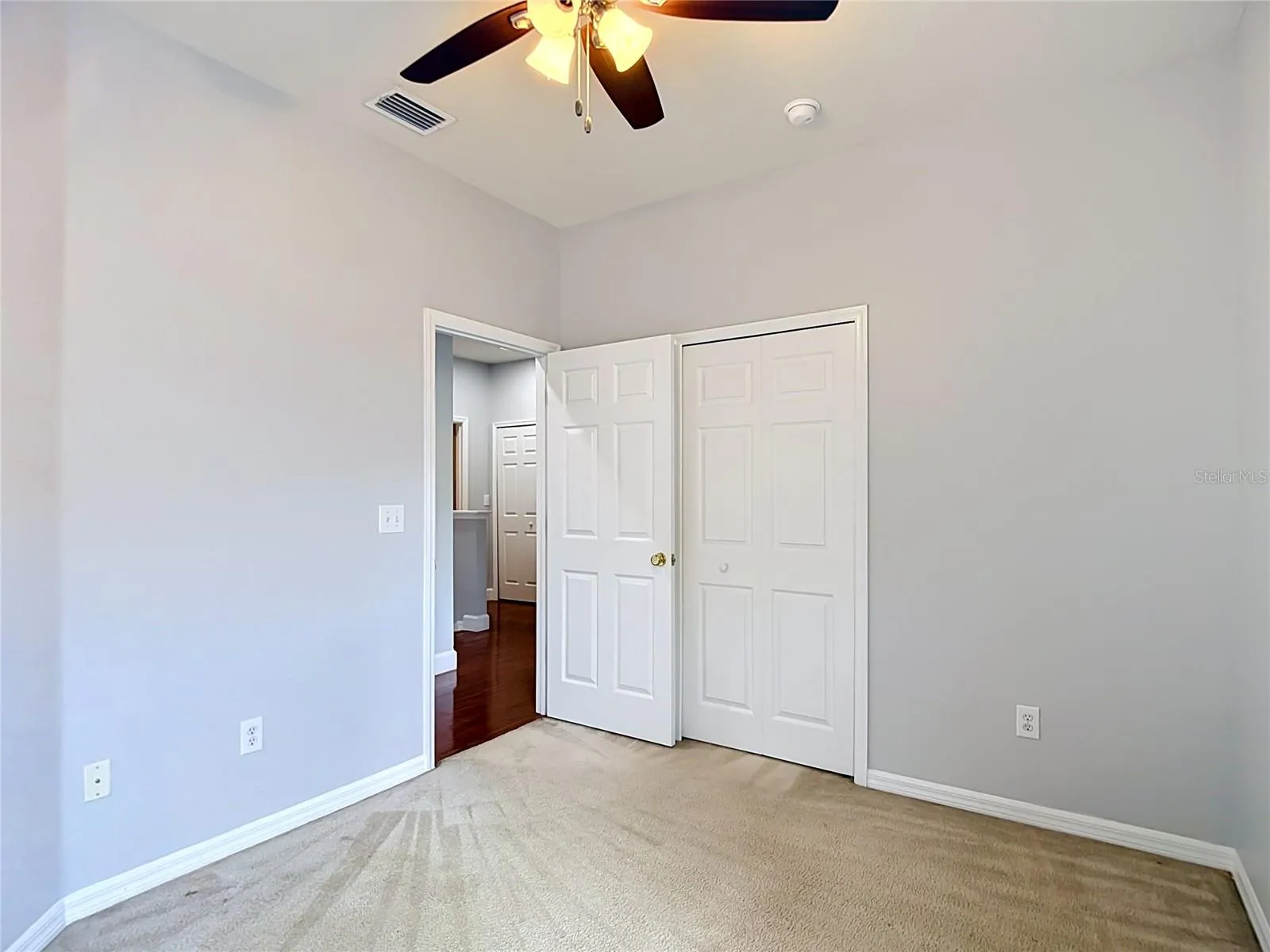 9502 W Park Village 108 2nd bedroom